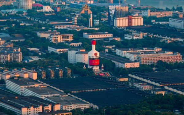 炒股配资中心 五粮液2024年业绩逆势双增，“分红+增持”双管齐下彰显长期投资价值